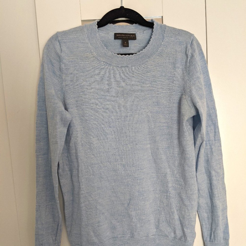 100% Merino Wool Crewneck Banana Republic Sweater